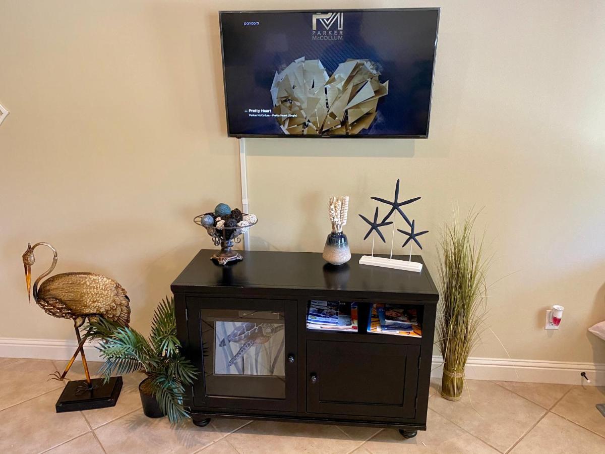 Condo W Pool Near Beaches, Dining, Shopping, Etc Gulf Shores Εξωτερικό φωτογραφία